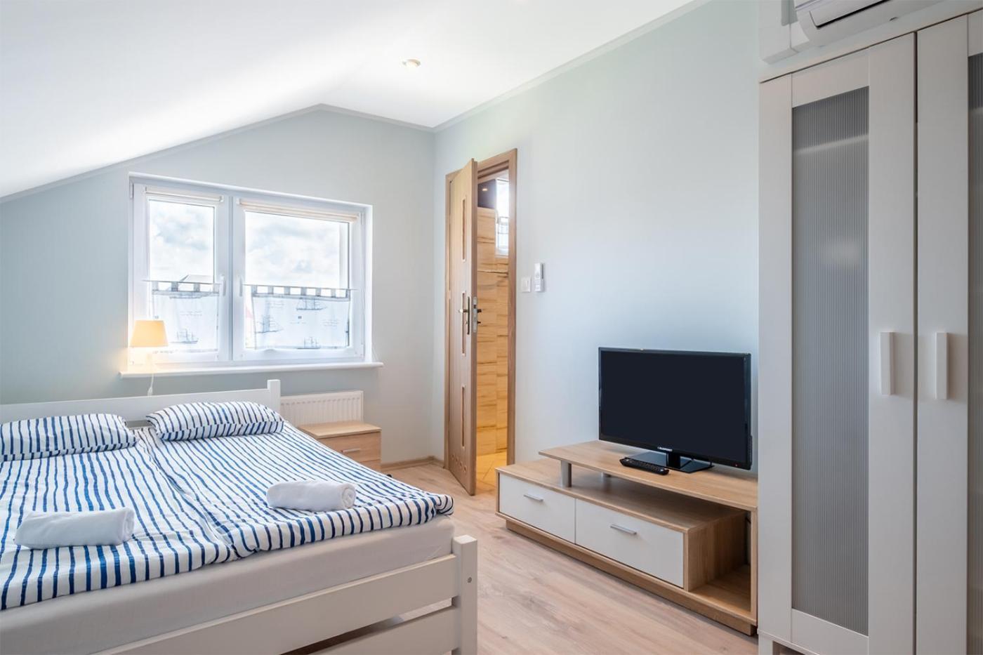 Bedroom Leba Exterior photo
